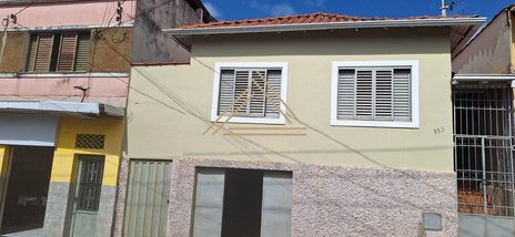 house em Rua Rio de Janeiro, Centro - Varginha - MG