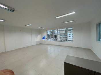 office em Rua Lava Pés, Centro - Passo Fundo - RS