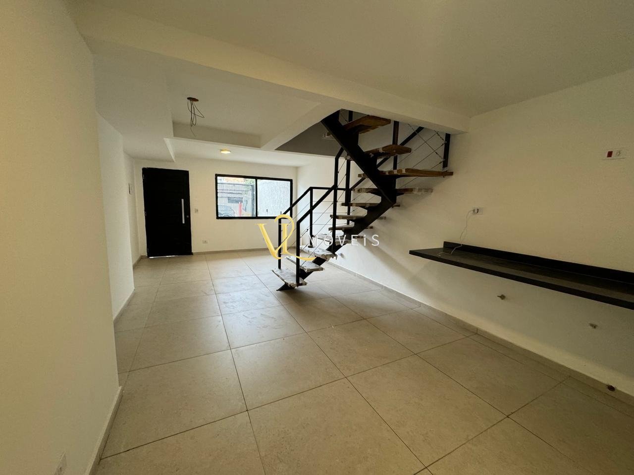 Casa a venda na freguesia do O-sala de jantar