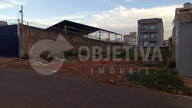 land_lot em Rua José Malaquias dos Santos, Carajás - Uberlândia - MG