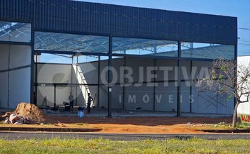 industrial em Avenida Dom Estevão Cardoso de Avelar, Grand Ville - Uberlândia - MG