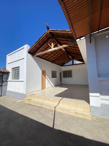 house em Rua Santa Luzia, Centro - Pedro Leopoldo - MG