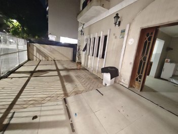 house em Rua Enguaguaçu, Ponta da Praia - Santos - SP