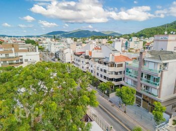 apartment em Rua Madre Maria Vilac, Canasvieiras - Florianópolis - SC