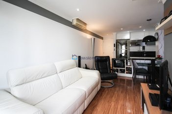 apartment em Rua Comendador Miguel Calfat, Vila Nova Conceição - São Paulo - SP