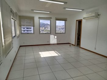 office em Rua Conselheiro Mafra, Centro - Florianópolis - SC