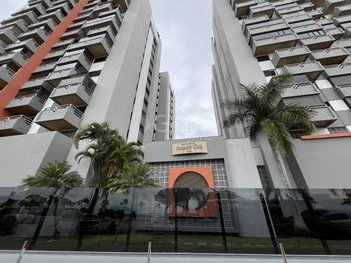 apartment em Avenida Governador Irineu Bornhausen, Agronômica - Florianópolis - SC