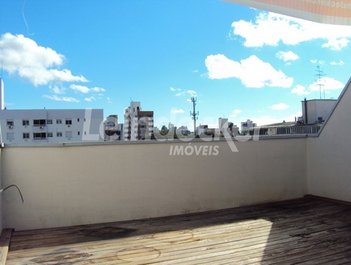 office em Silva Jardim, Mont Serrat - Porto Alegre - RS