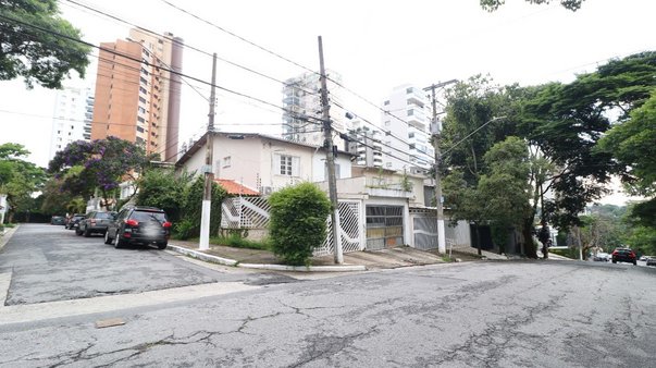 Cômodo Condomínio