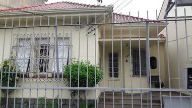 house em Bastian, Menino Deus - Porto Alegre - RS