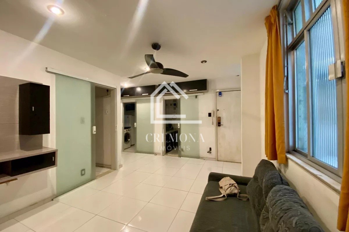 original894882036-38