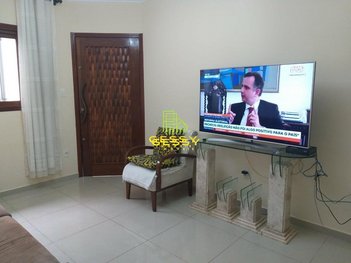 house em Rua Hilda Matarazzo Delmanto, Jardim Shangri-lá - Itapetininga - SP