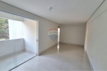 apartment em Rua São Roque, Sagrada Família - Belo Horizonte - MG