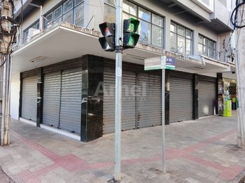 business em Avenida General Netto, Annes - Passo Fundo - RS