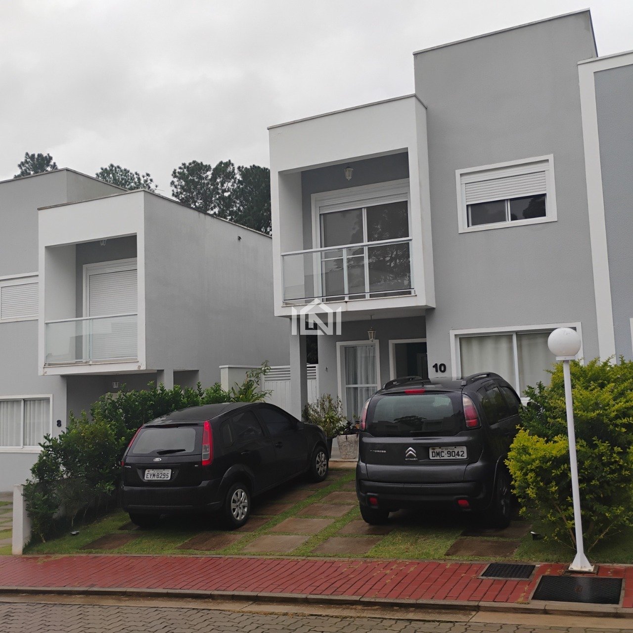 casa a venda no condominio villagio jandaia - fachada