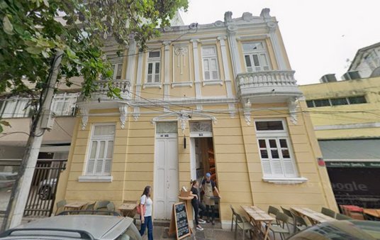 Cômodo Condomínio