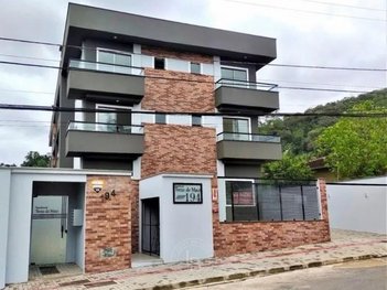 apartment em Rua Treze de Maio, Iririú - Joinville - SC