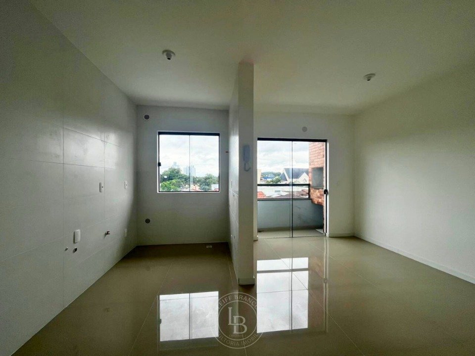 03 Apartamento _ Venda _ Iririu _ Joinville _ Santa Catarina _ Cozinha e Sala de Estar