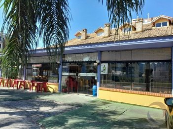 business em João Belarmino da Silva, Pântano do Sul - Florianópolis - SC