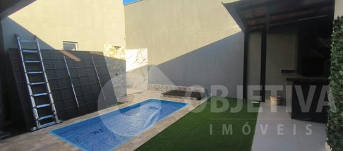 house em Avenida Contador José Candeloro, Loteamento Monte Hebron - Uberlândia - MG