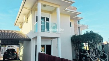 house em Rua do Farol, Campeche - Florianópolis - SC