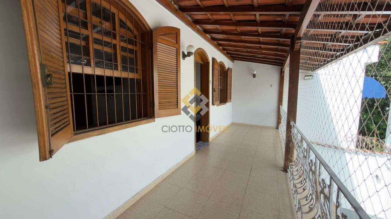 Casa com 3 quartos — Dona Clara, Belo Horizonte