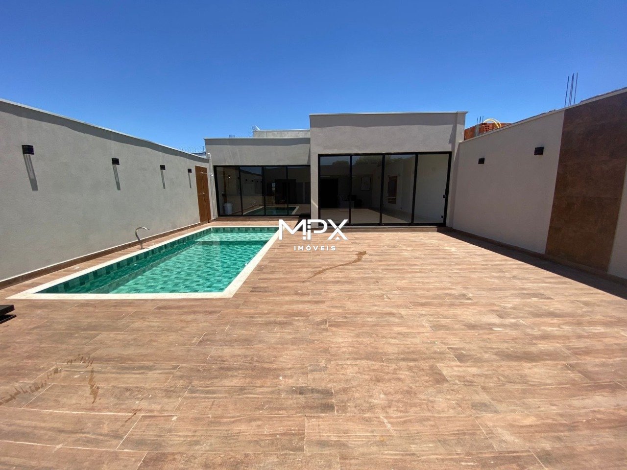 WhatsApp Image 2025-11-04 at 09.46