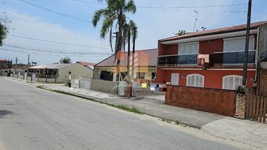 house em Rua Ásia, Matinhos - Matinhos - PR