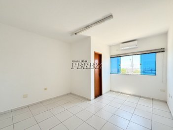 office em Avenida Francisco Gabriel Arruda, Conjunto Parigot de Souza 1 - Londrina - PR