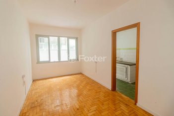 apartment em Rua Demétrio Ribeiro, Centro Histórico - Porto Alegre - RS