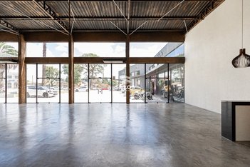 business em Presidente Kennedy, Rebouças - Curitiba - PR