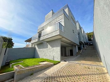 house em Rua Liberal, Tristeza - Porto Alegre - RS