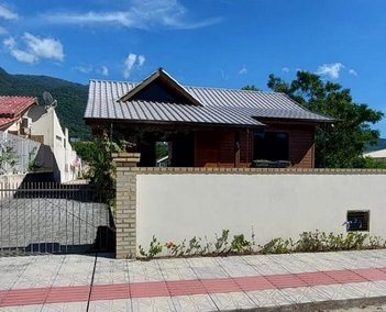 house em Rua Velho Leão do Mar, Praia de Fora - Palhoça - SC