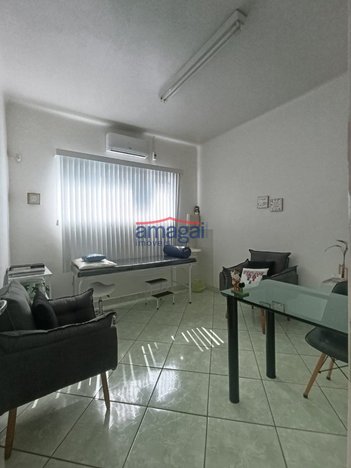 commercial_building em Rua Barão de Jacareí, Centro - Jacareí - SP