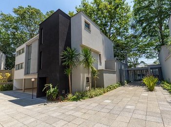 house em Rua José Gambarini, Jardim Cordeiro - São Paulo - SP