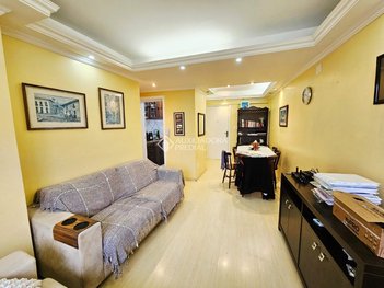 apartment em Avenida Benno Mentz, Vila Ipiranga - Porto Alegre - RS