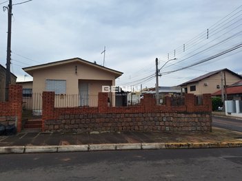 house em PEDRO ALVARES CABRAL, Nossa Senhora das Graças - Canoas - RS