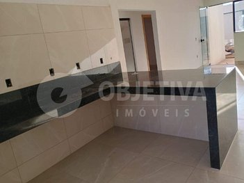 house em Rua Laerte Faria Diniz, Residencial Fruta do Conde - Uberlândia - MG
