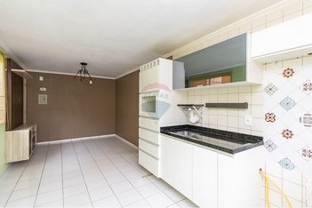 apartment em Rua Antônio Kuss, Santo Antônio - São José dos Pinhais - PR