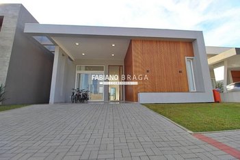 house em Rua Rio Divisa, Centro - Xangri-Lá - RS