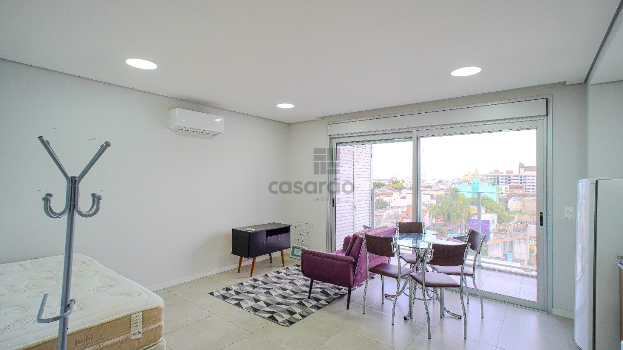 sala de jantar/quarto e cozinha