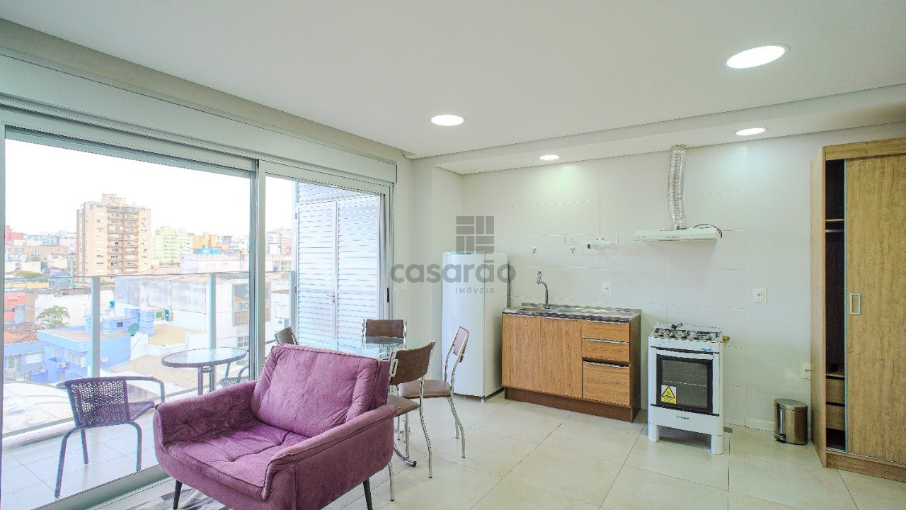 sala de jantar/quarto e cozinha