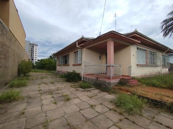 commercial_building em Rua Treze de Maio, Centro - Farroupilha - RS