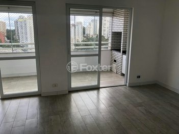 apartment em Rua Jandiatuba, Vila Andrade - São Paulo - SP