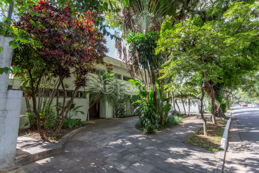 02-CASA-6D-ALTO-DE-PINHEIROS-SAO-PAULO-852145.JPG