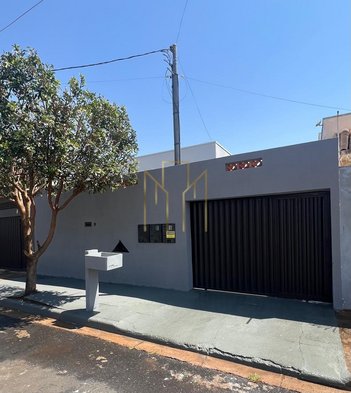 house em Rua Lourival Raghiante Samora, Shopping Park - Uberlândia - MG