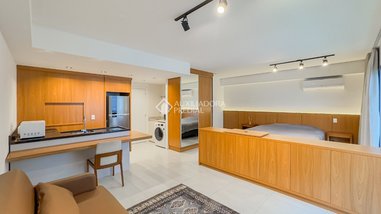apartment em Rua Jaime Telles, Petrópolis - Porto Alegre - RS