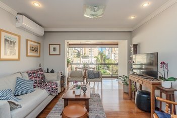apartment em Rua Dona Laura, Rio Branco - Porto Alegre - RS