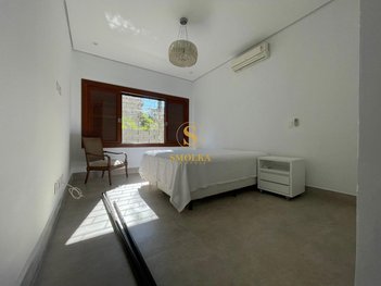 house em Rua dos Meros, Jurerê Internacional - Florianópolis - SC