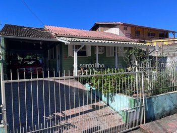 house em Rua Jaborandi, Campeche - Florianópolis - SC